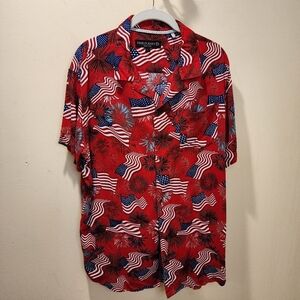 FREE PLANET Men's  USA Flag Patriotic Short Sleeves Button Down Shirt size L